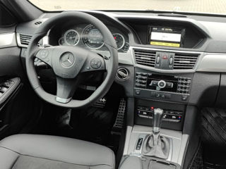 Mercedes E-Class foto 13