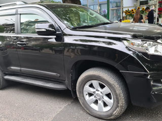 Toyota Land Cruiser Prado foto 3