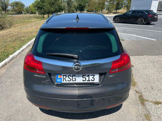 Opel Insignia foto 2