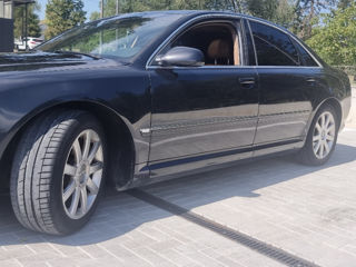 Audi A8 foto 3