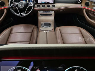 Mercedes E-Class foto 4