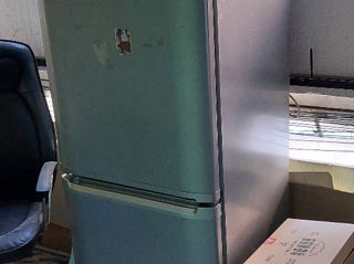Холодильник Ariston двухкомпрессорный