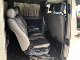 Volkswagen Caravelle foto 5