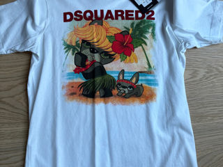 Продаю футболку dsquared2