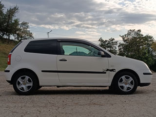 Volkswagen Polo foto 1