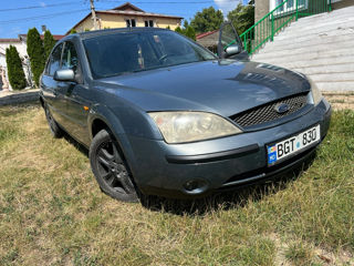 Ford Mondeo foto 3