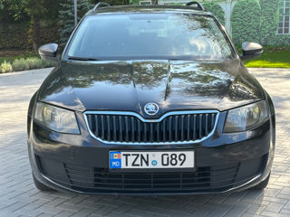 Skoda Octavia foto 1