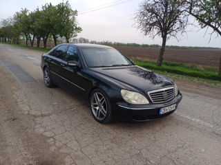 Mercedes S-Class foto 1