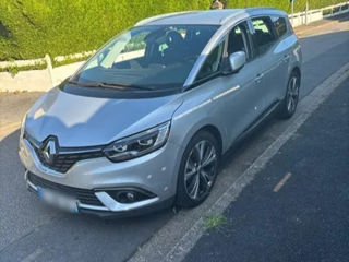 Renault Grand Scenic foto 2