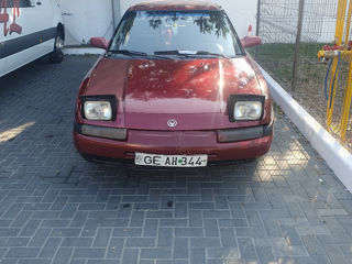 Mazda 323 foto 1