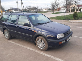 Volkswagen Golf foto 1