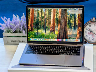 MacBook Pro 13 Retina 2019 (Core i5 8279u/8Gb Ram/256Gb SSD/Iris Graphics/55 Cycles/13.3" Retina) foto 5