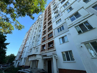Apartament cu 2 camere, 53 m², Centru, Bălți foto 10