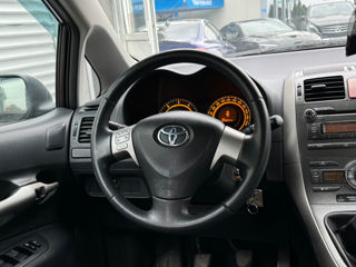 Toyota Auris foto 11