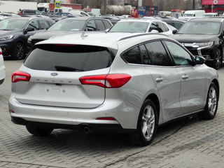 Ford Focus foto 3