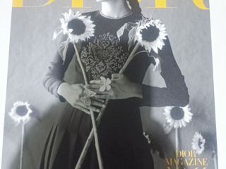Dior nr44 journal (magazine)