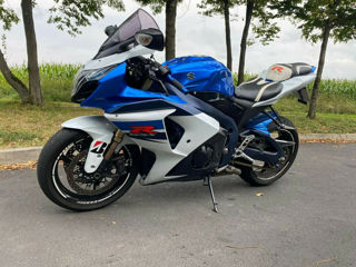 Suzuki GSX1000R foto 4