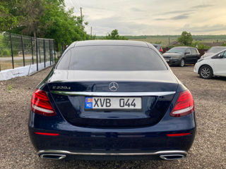 Mercedes E-Class foto 6