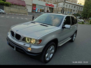 BMW X5 foto 1