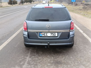 Opel Astra foto 4