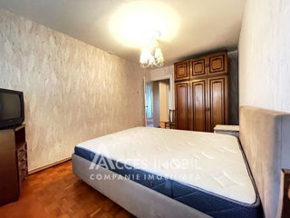 Apartament cu 3 camere, 72 m², Buiucani, Chișinău foto 7