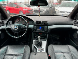 BMW 5 Series foto 11