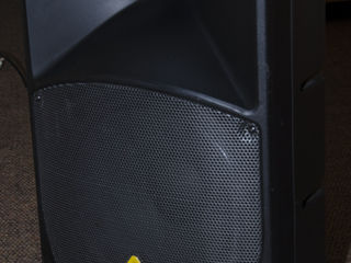 Boxă activă profesională Behringer 1000w foto 2