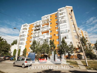 Apartament cu 3 camere, 140 m², Botanica, Chișinău foto 17