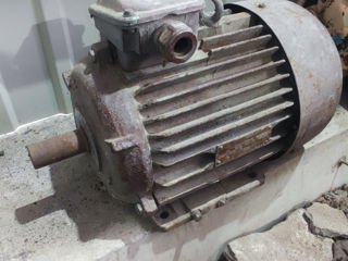 Motor electric. foto 3