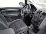 Volkswagen Touran foto 7