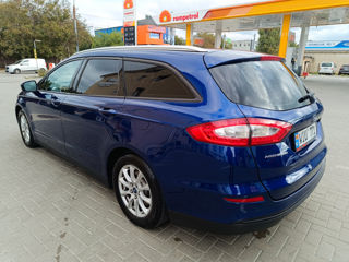 Ford Mondeo foto 4