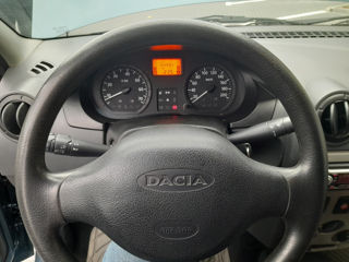 Dacia Logan foto 6