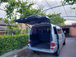 Volkswagen Caravel foto 9