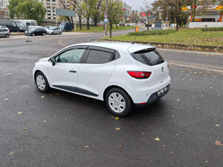 Renault Clio foto 8