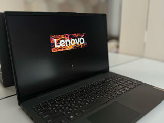 Lenovo IdeaPad 5 foto 1