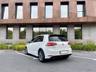 Volkswagen Golf foto 6