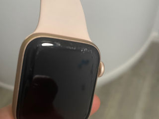 Apple watch 4 40mm gold foto 4