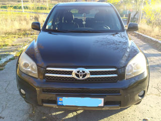 Toyota Rav 4 foto 1