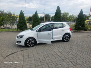 Volkswagen Polo foto 7