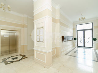 Apartament cu 4 camere, 179 m², Centru, Chișinău foto 4
