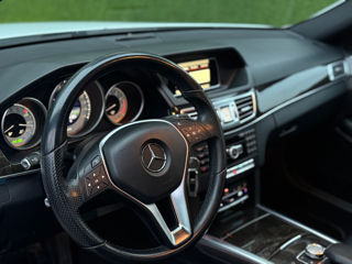 Mercedes E-Class foto 9