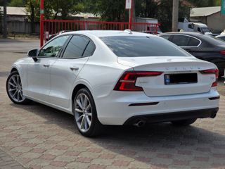 Volvo S60 foto 3