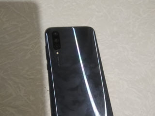 Xiaomi Mi 9 Lite 6/128 - 1300 лей foto 5