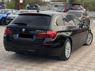 BMW 5 Series foto 4