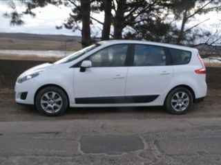 Renault Grand Scenic foto 5