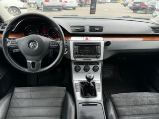 Volkswagen Passat foto 8