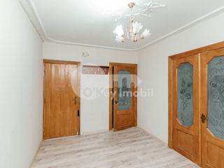 Apartament cu 3 camere, 78 m², Buiucani, Chișinău foto 16