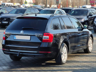 Skoda Octavia foto 3