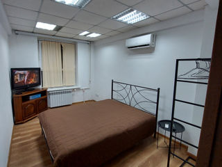 Apartament cu 1 cameră, 33 m², Centru, Chișinău foto 1