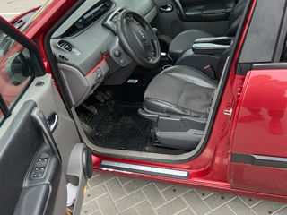 Renault Scenic foto 2